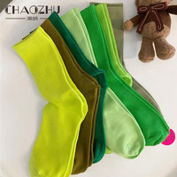 CHAOZHU Ins moda 40 + kolory czesana bawełna deskorolka kobiety mężczyźni skarpetki Unisex Stretch miękkie 4 sezony Fit podstawowe codzienne skarpety 1